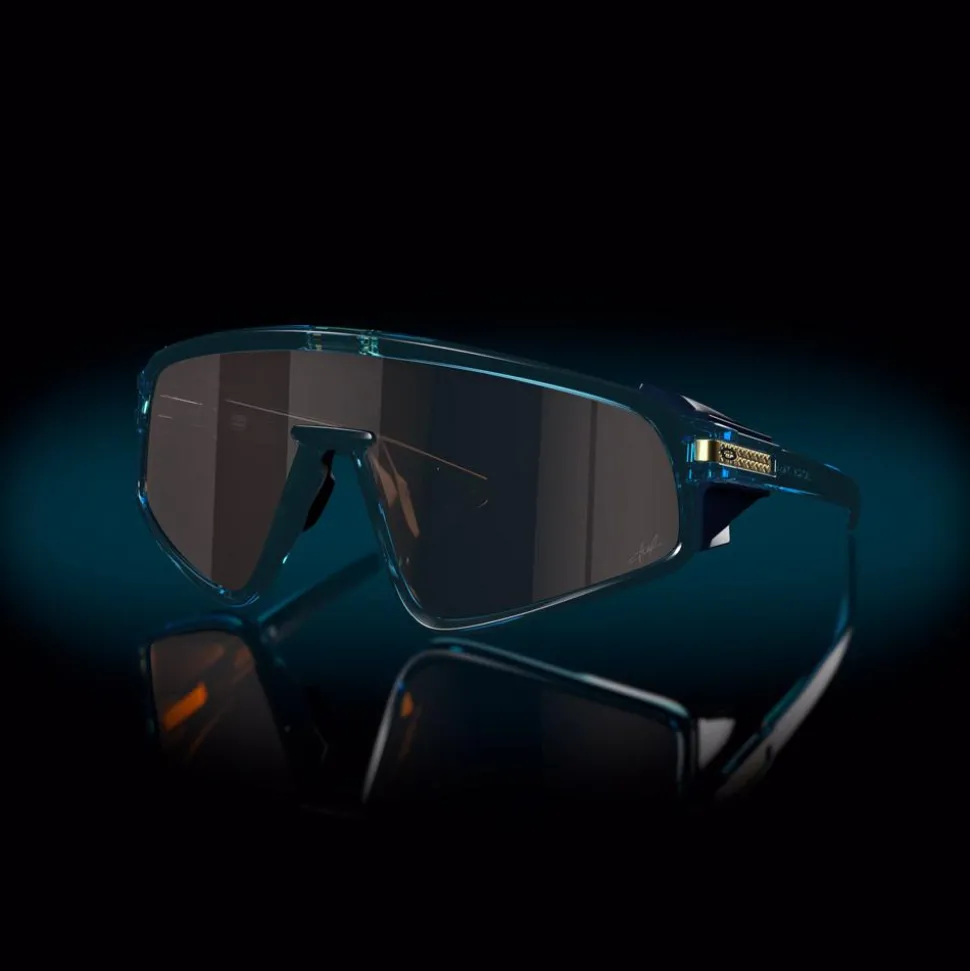 Lunettes de soleil Oakley Latch Panel Trans Stonewash Prizm Tungsten
