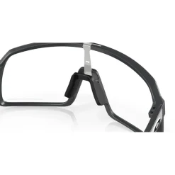 Lunettes de soleil Oakley Sutro Matte Carbon Clear to Black Iridium Photochromic