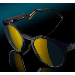 Lunettes de soleil Oakley Hstn Kylian Mbappé Signature Series HSTN Prizm 24K polarized Navy Transparent Blue