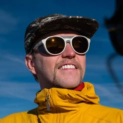 Lunettes de soleil Smith Venture Matte Bone Chromapop Glacier Photochromic Copper To Gray Gold Mirror