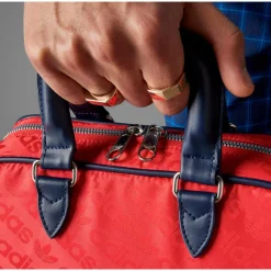 Sac de voyage adidas Originals Ori Round Bag Better Scalet